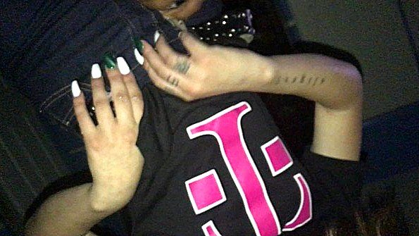 Негр затрахает любительницу в жестком стиле