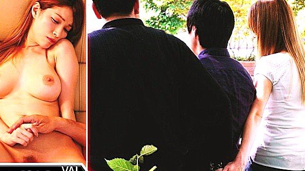 Японская развратница поебется со своим сыном