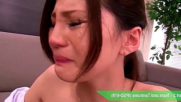 Японские любительницы давятся спермой в сборке