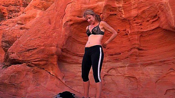 Возбудилась от подъема на гору и хочет поебаться