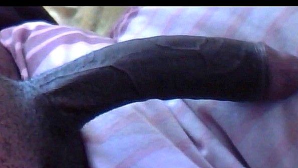 Озабоченные сучки хотят хуи негров в сборке