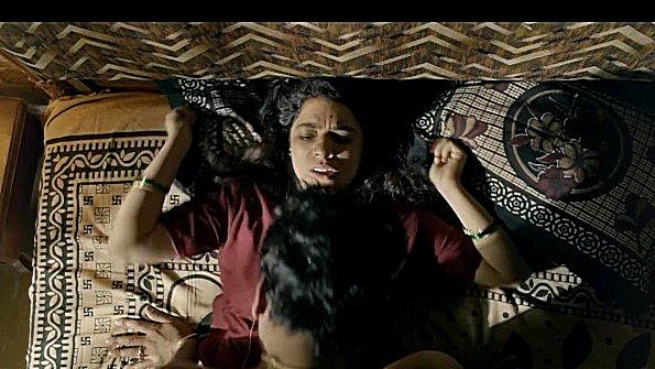 Шикарная индианка Rajeshsri Despande в интимной сцене